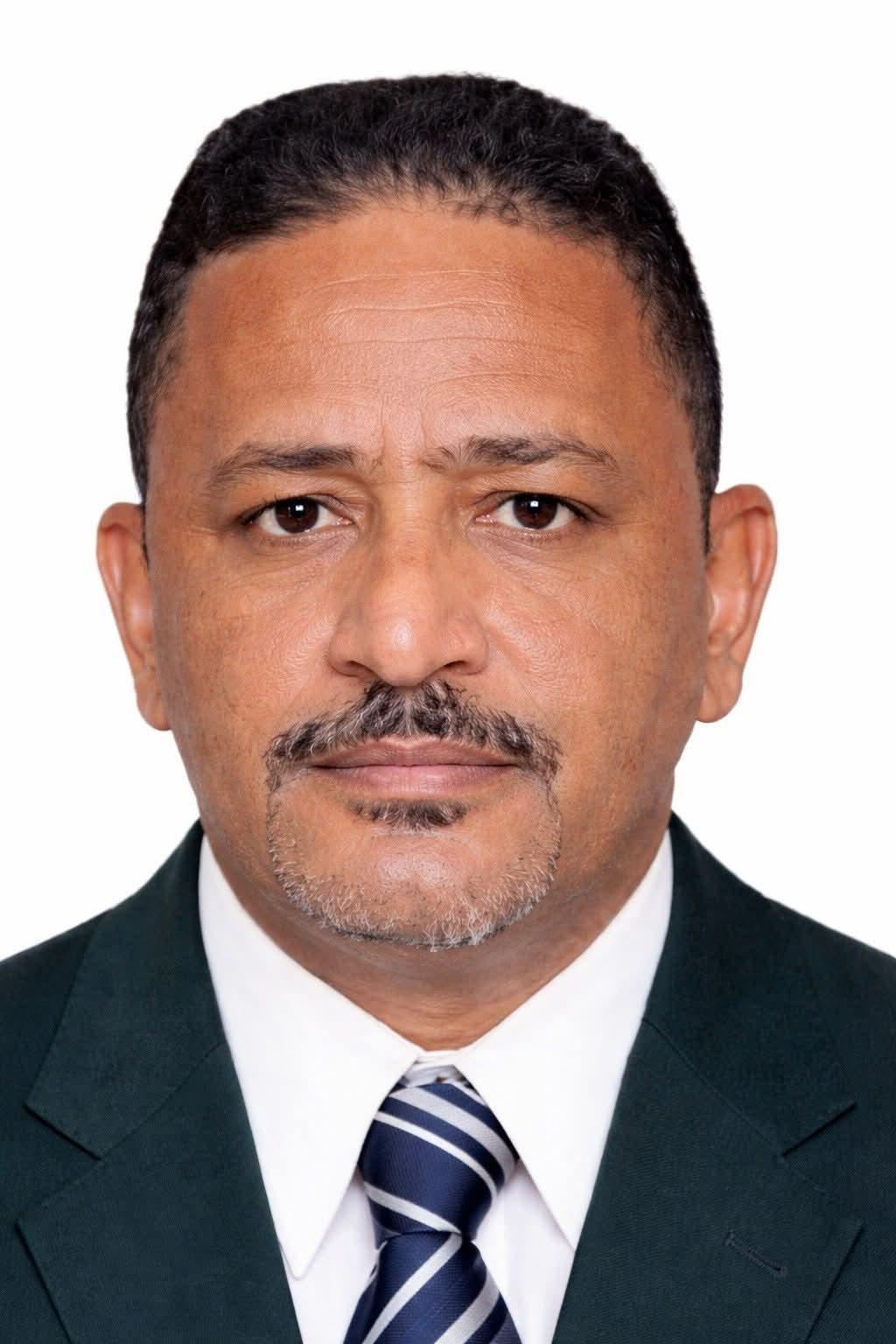 البروفيسور كمال أحمد.. العالم الذي أحب الناس فأحبوه
