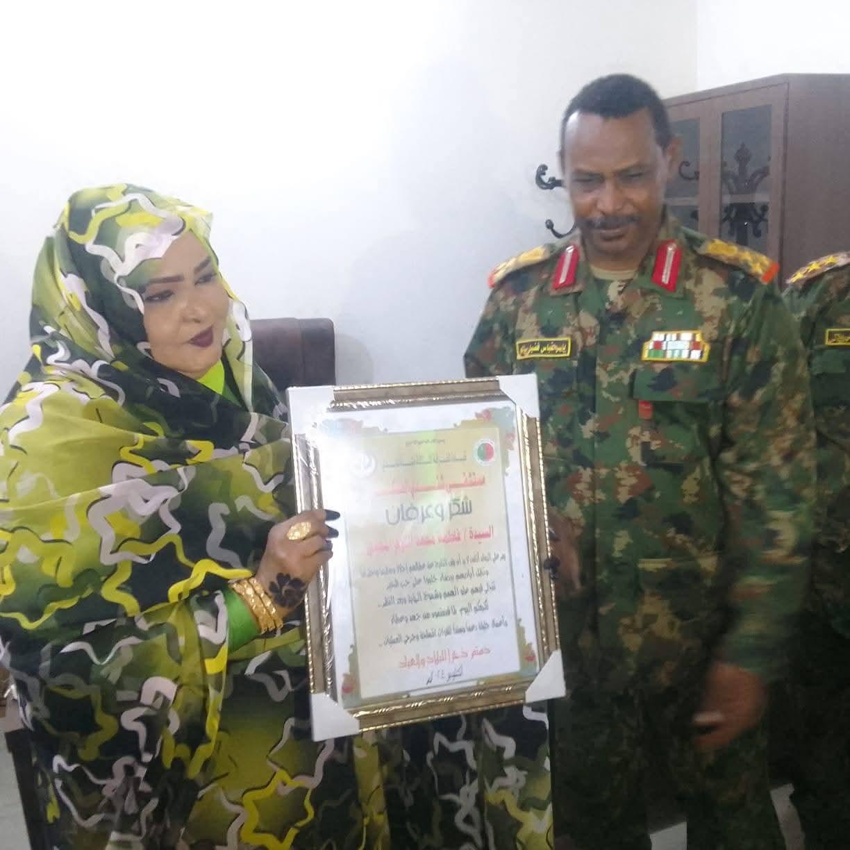 الشيخة فاطمة أضاءت لشندي وأهلها شموع الأمل وأنارت لهم طريق حب الوطن والوقوف معه عبر تجاوز التحديات