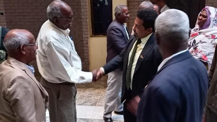 وزير الثروة الحيوانية يعلن بدء ترتيبات إنشاء مدينة متكاملة للإنتاج الحيواني بالجزيرة