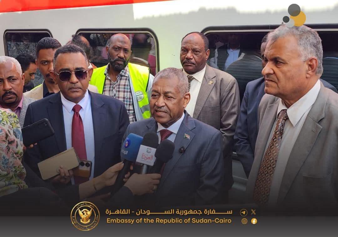 مصطفى ابوالعزائم بعد ومسافة