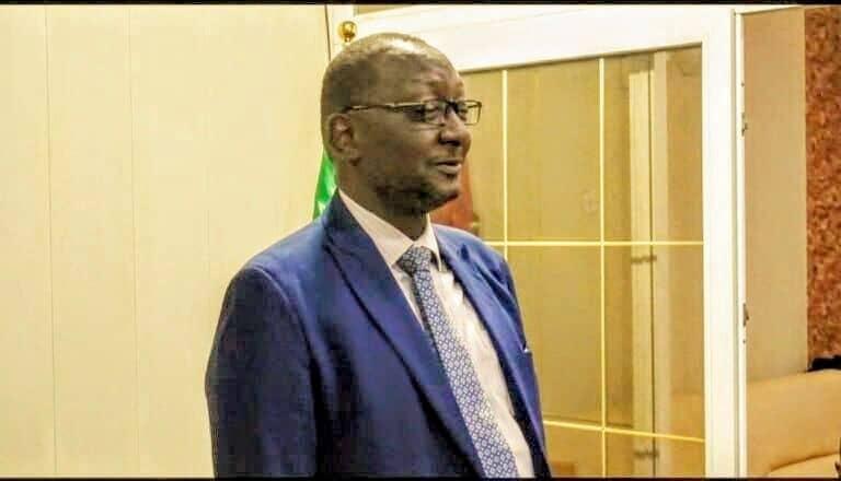 مدير المركز الأفريقي يدعو السودانيين للعودة والمشاركة في إعادة الاعمار