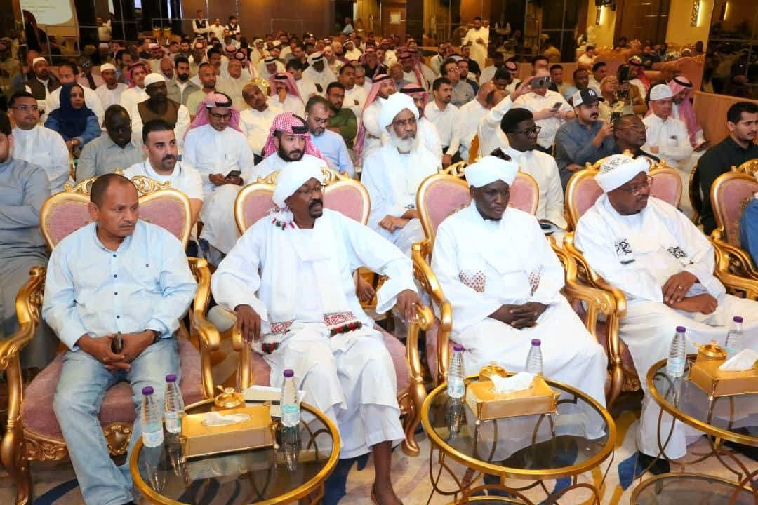 اللجنة العليا لحزم الخدمات تفتح مظاريف شركات الحج ضمن الترتيبات المبكرة للموسم   جده- متابعات طريق ال