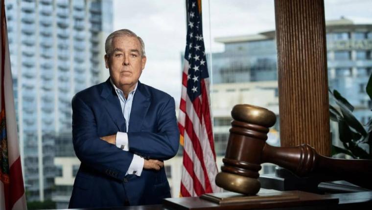 الطريق السري للثراء.. الملياردير جون مورغان يكشف 5 أسباب.