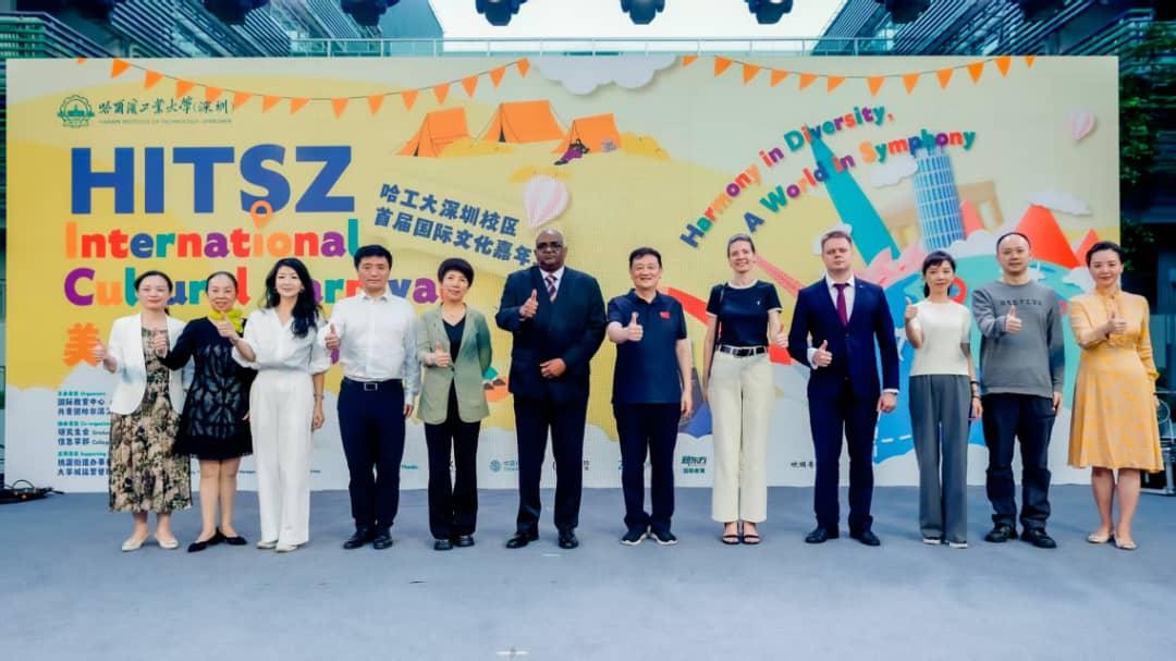 القنصلية السودانية في قوانجو ترعي الطلاب السودانيين في فاعليات جامعية صينية