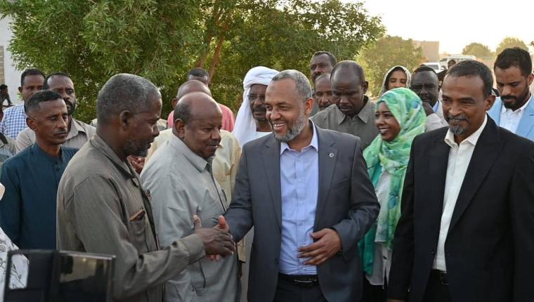 وزير الصحة الاتحادي يفتتح مصنع الأكسجين بمستشفى بربر ويؤكد دعم الخدمات الطبية