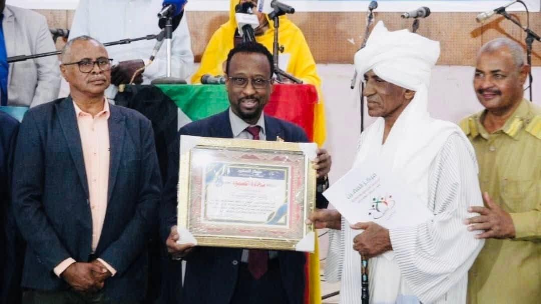 وزير الثقافة والإعلام والآثار والسياحة يشيد بصمود الصحفيين خلال معركة الكرامة